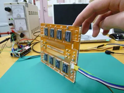 THz Wave Phased Array System