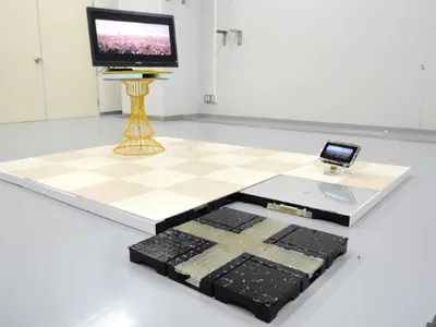 二次元通信タイル